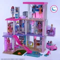 Barbie's Droomhuis -Gelukkige Speelgoedwinkel 1992789 7ca7b9f4