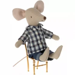 Maileg Knuffelmuis Vader Geruite Blouse - 15 Cm -Gelukkige Speelgoedwinkel maileg knuffelmuis vader geruite blouse 15 cm 3